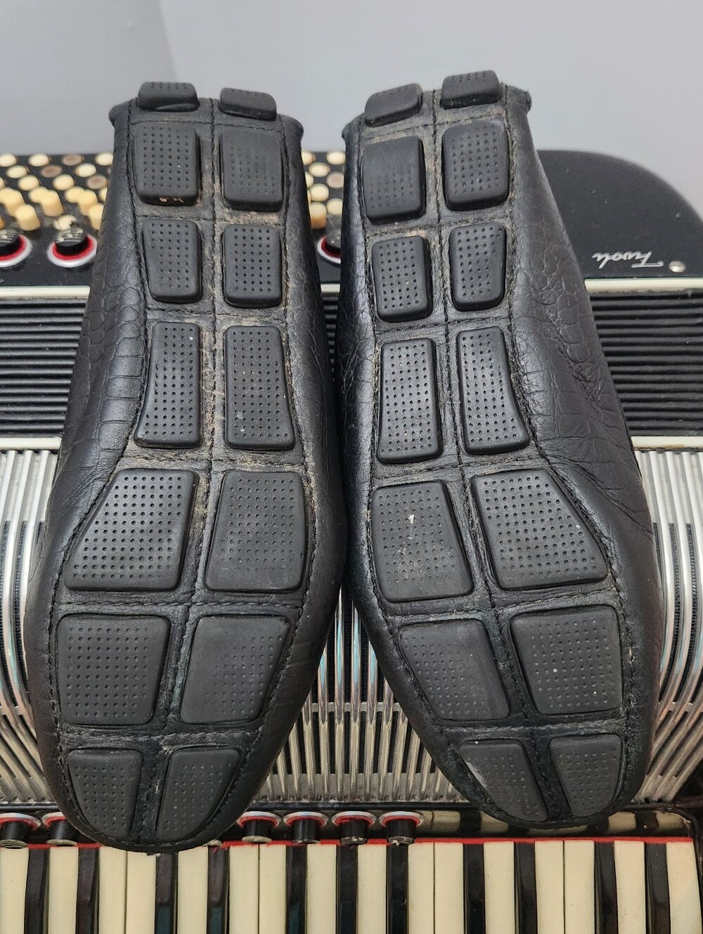 CLASSIC COLE HAAN BLACK ALLIGATOR EMBOSSED LEATHER DRIVING LOAFERS SIZE 7.5 - Picture 5 of 7